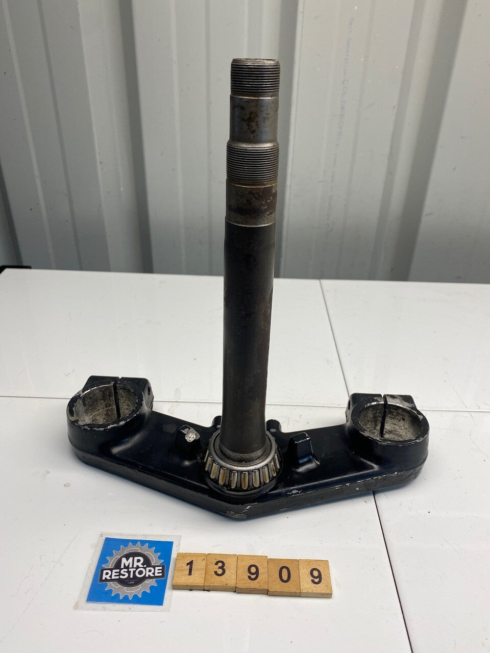 Triumph Daytona Speed Triple 900 Tree Lower Fork Clamp