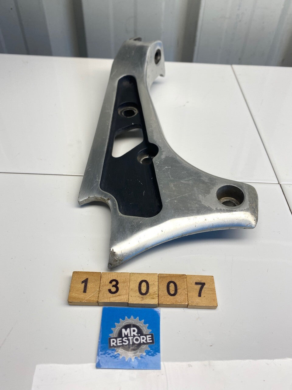 Suzuki GR650 Tempter R/H Pillion Foot Rest Muffler Bracket 43811-15500