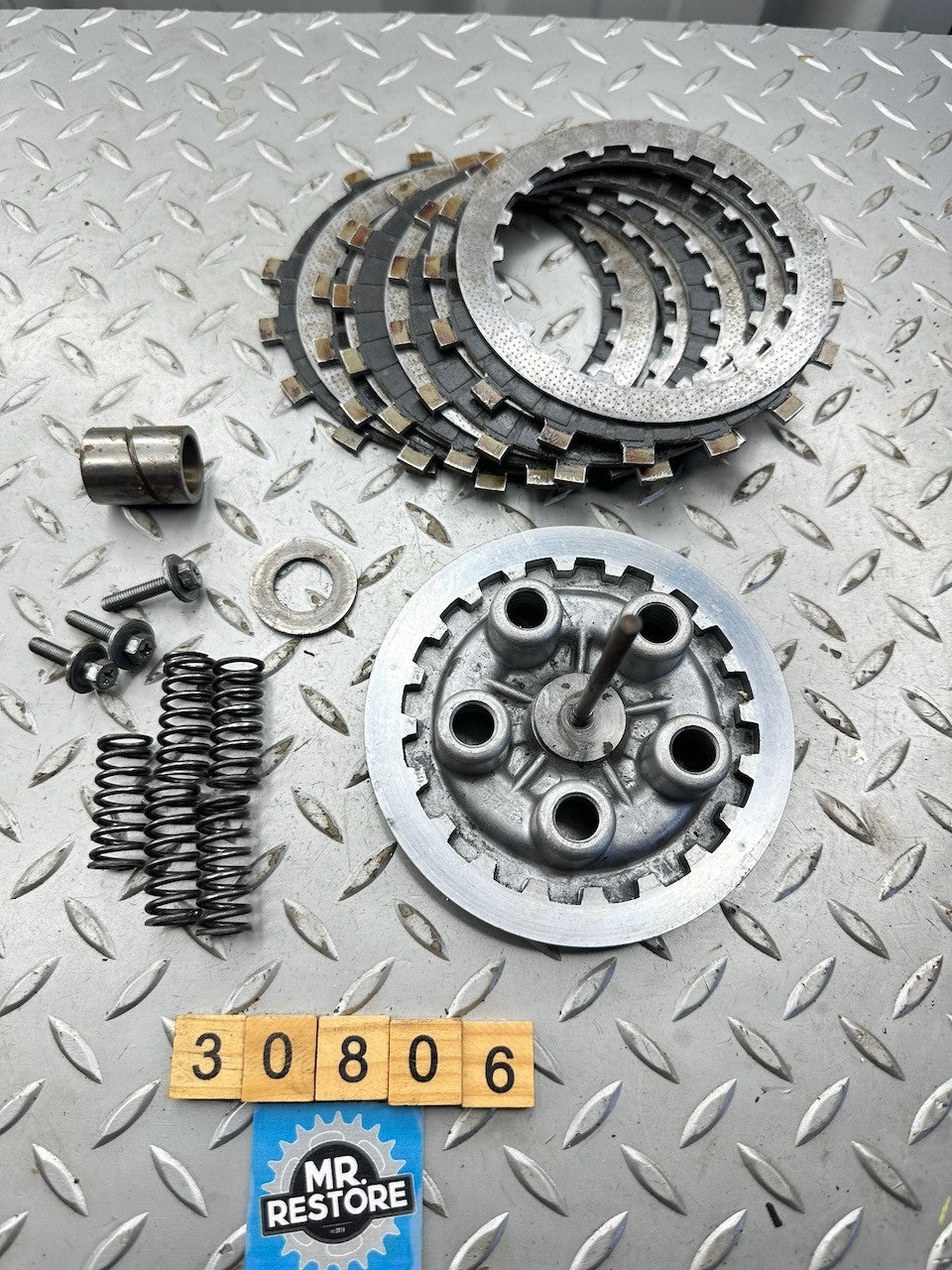 Yamaha YZ125 1983-85 Clutch Pressure Plate & Parts 24X-16351-00