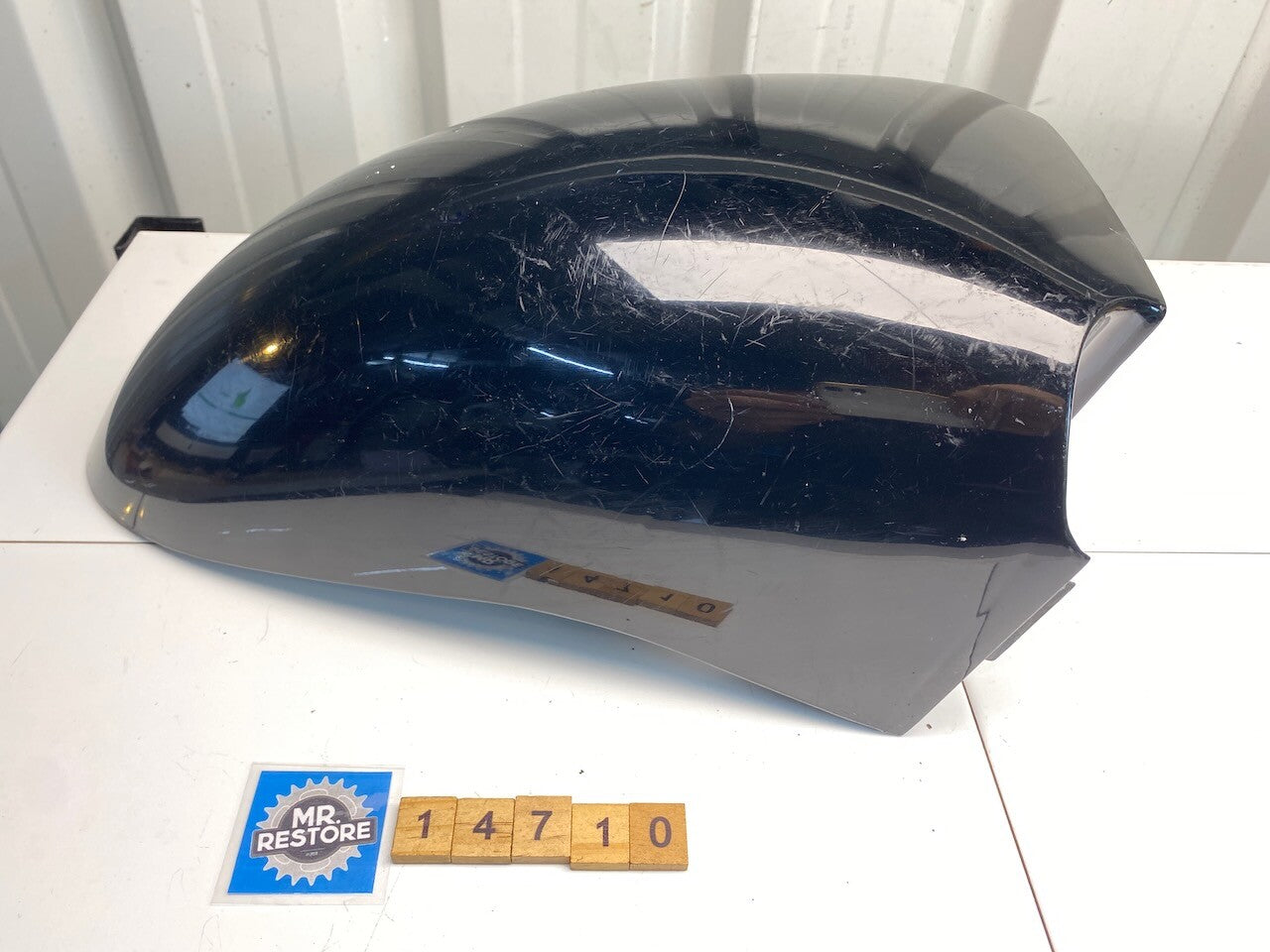Kawasaki GPZ1100 ZX1100 Front Mud Guard Fender 35004-1275