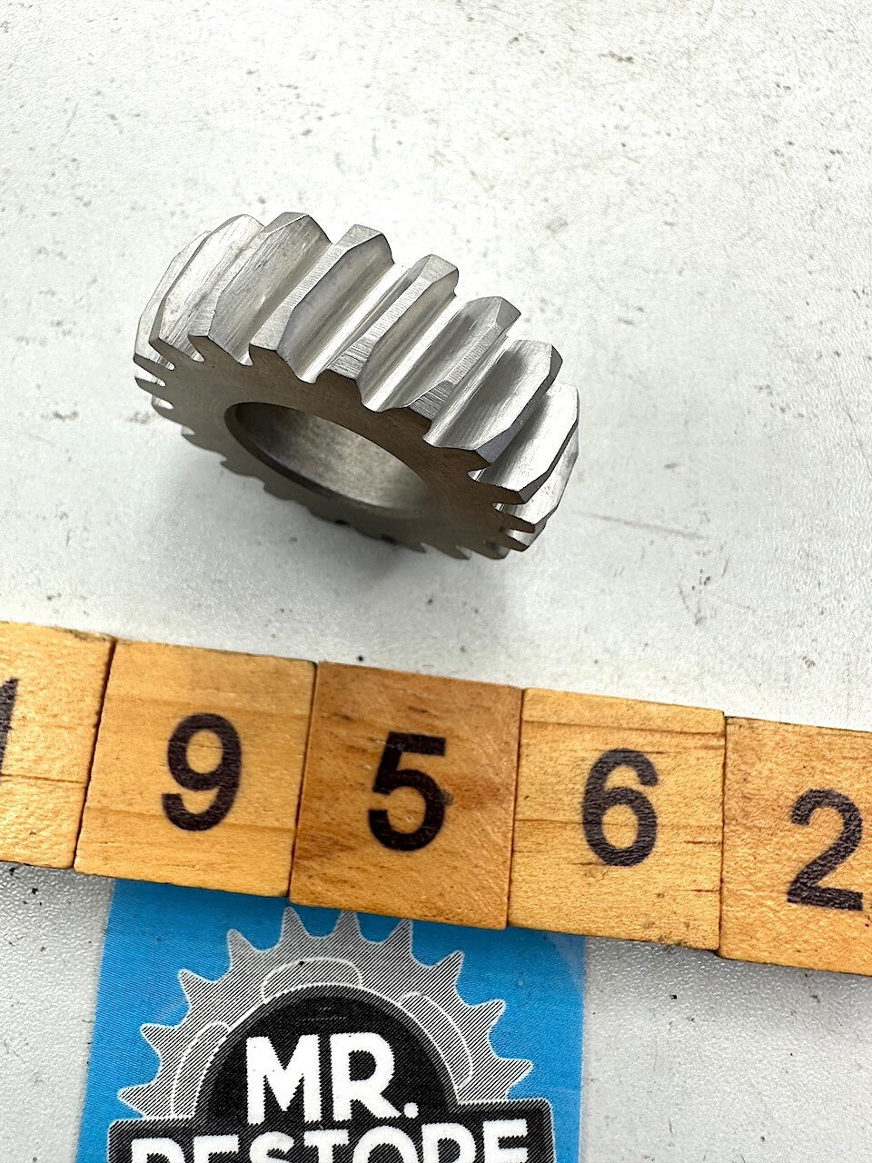 Yamaha TZR250 TDR250 TDR240 R1-Z Water Pump Drive Gear (20T) 1KT-12436