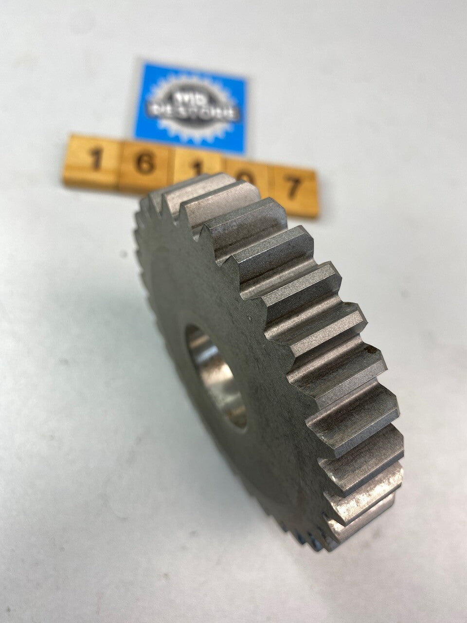 Suzuki GSXR1100 1986-88 1st Driven Gear 24311-06B00