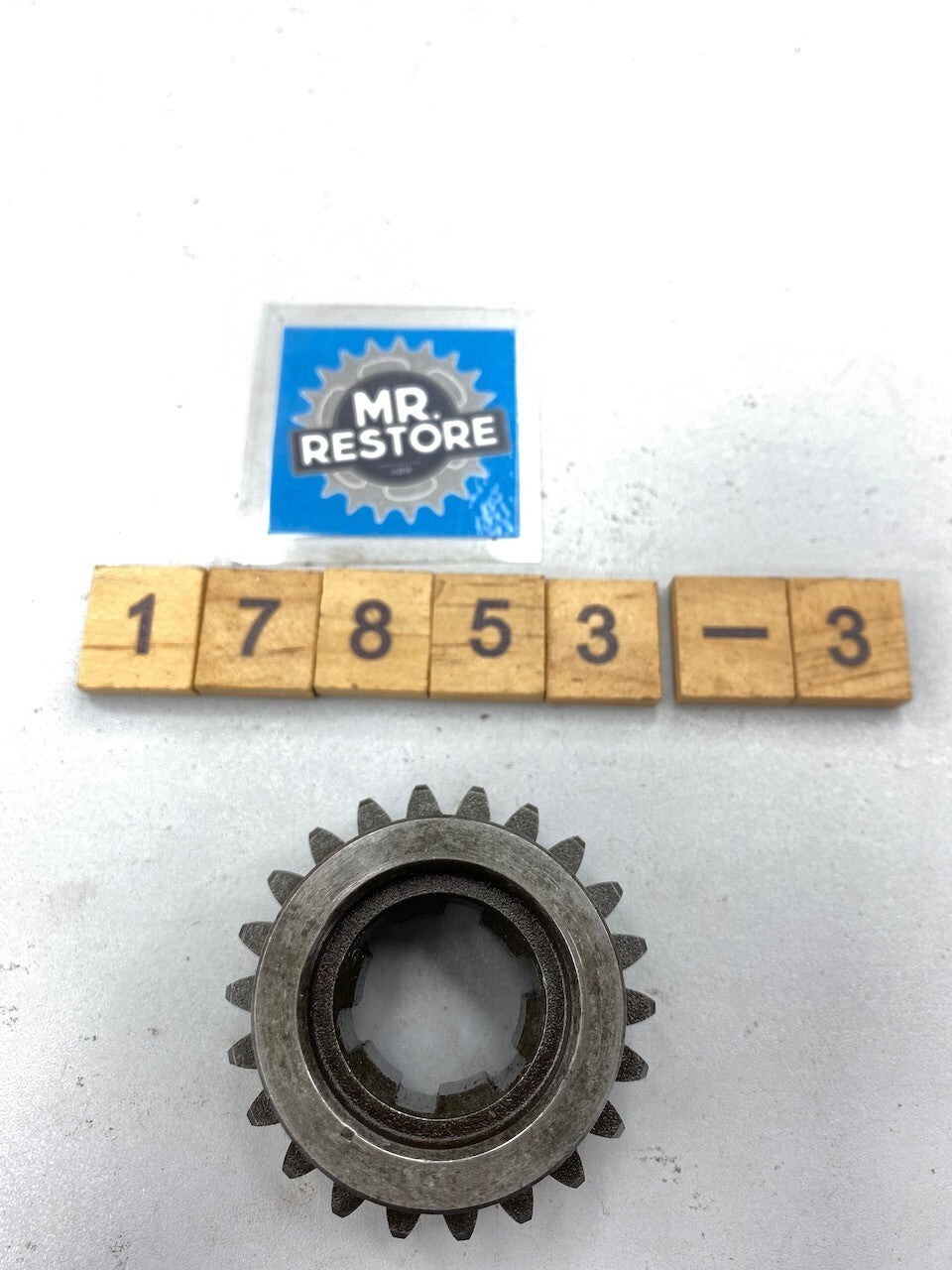 Yamaha SR500 SR400 XT500 TT500 Transmission 4th Wheel Gear 583-17241