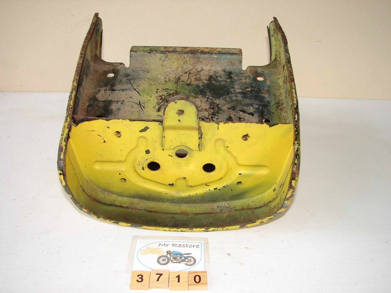 Kawasaki 500 Mk3 Ducktail tail piece OEM Vintage