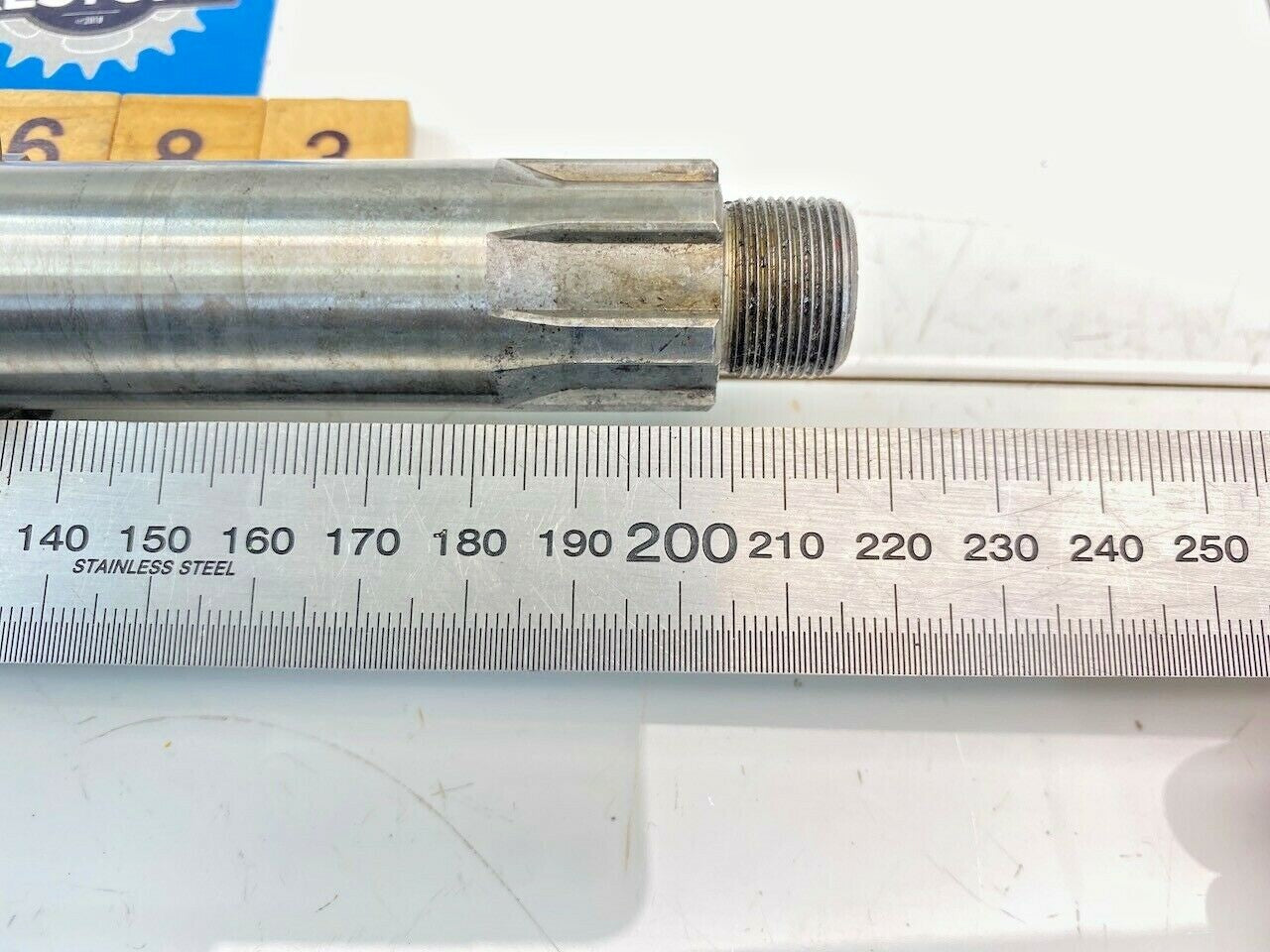 Yamaha RD250 RD350 RZ250 RZ350 YPVS Main Axle