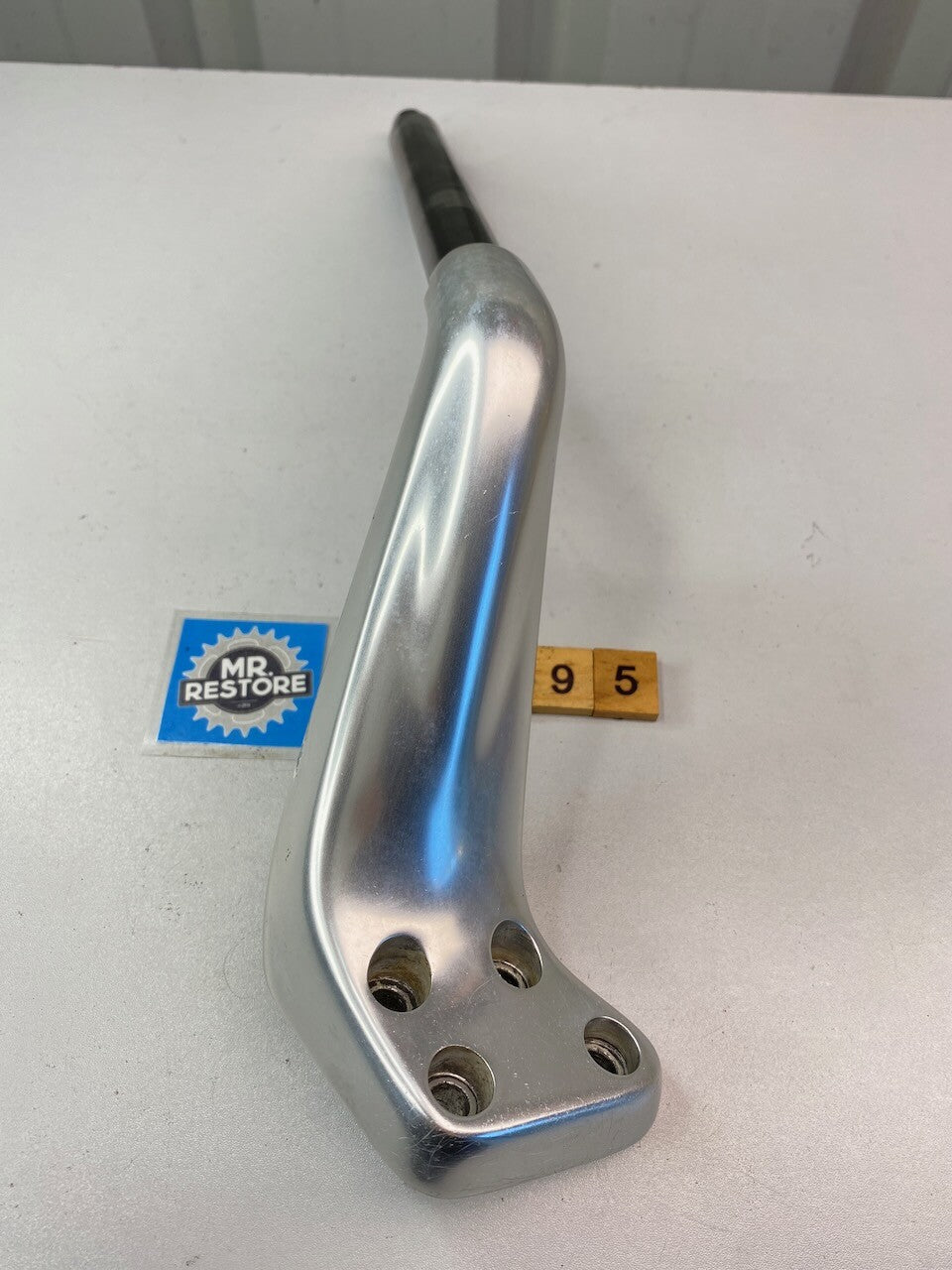 BMW R1100R R850R R/H Handlebar & Riser 32712313814