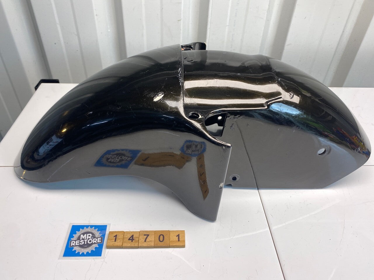 Kawasaki GPZ600R GPZ1000RX Front Mud Guard Fender 35004-1170