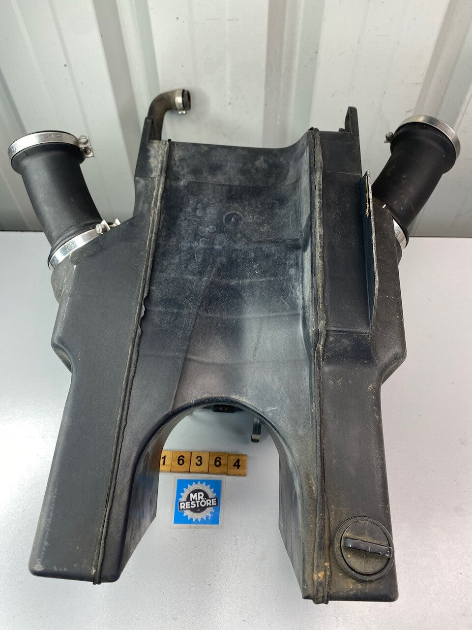 BMW R1150 R1100 R850 259 Air Box & Inlet Ducts etc.13 71 1 341 527
