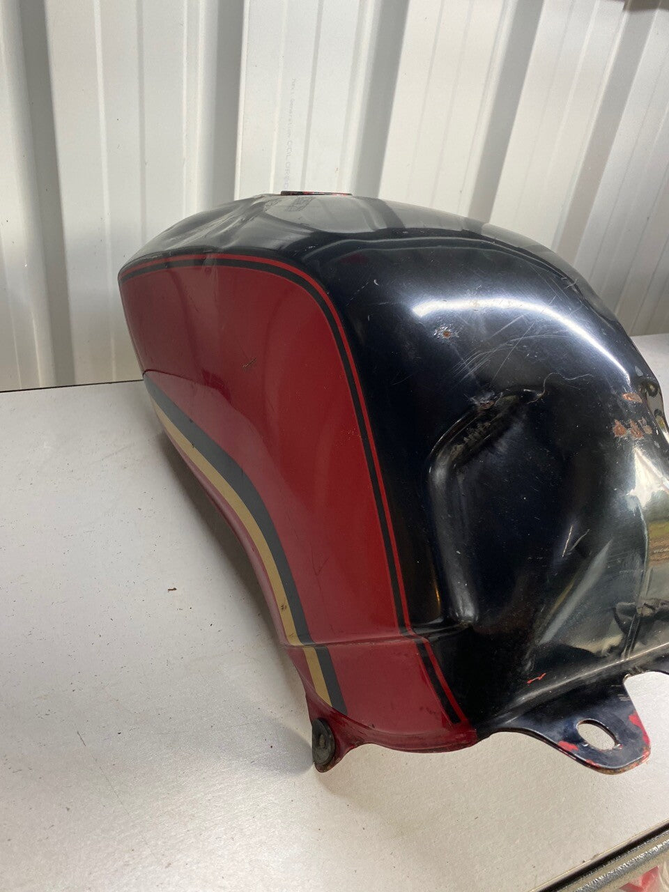 Suzuki GSX400 FW S Fuel Gas Tank