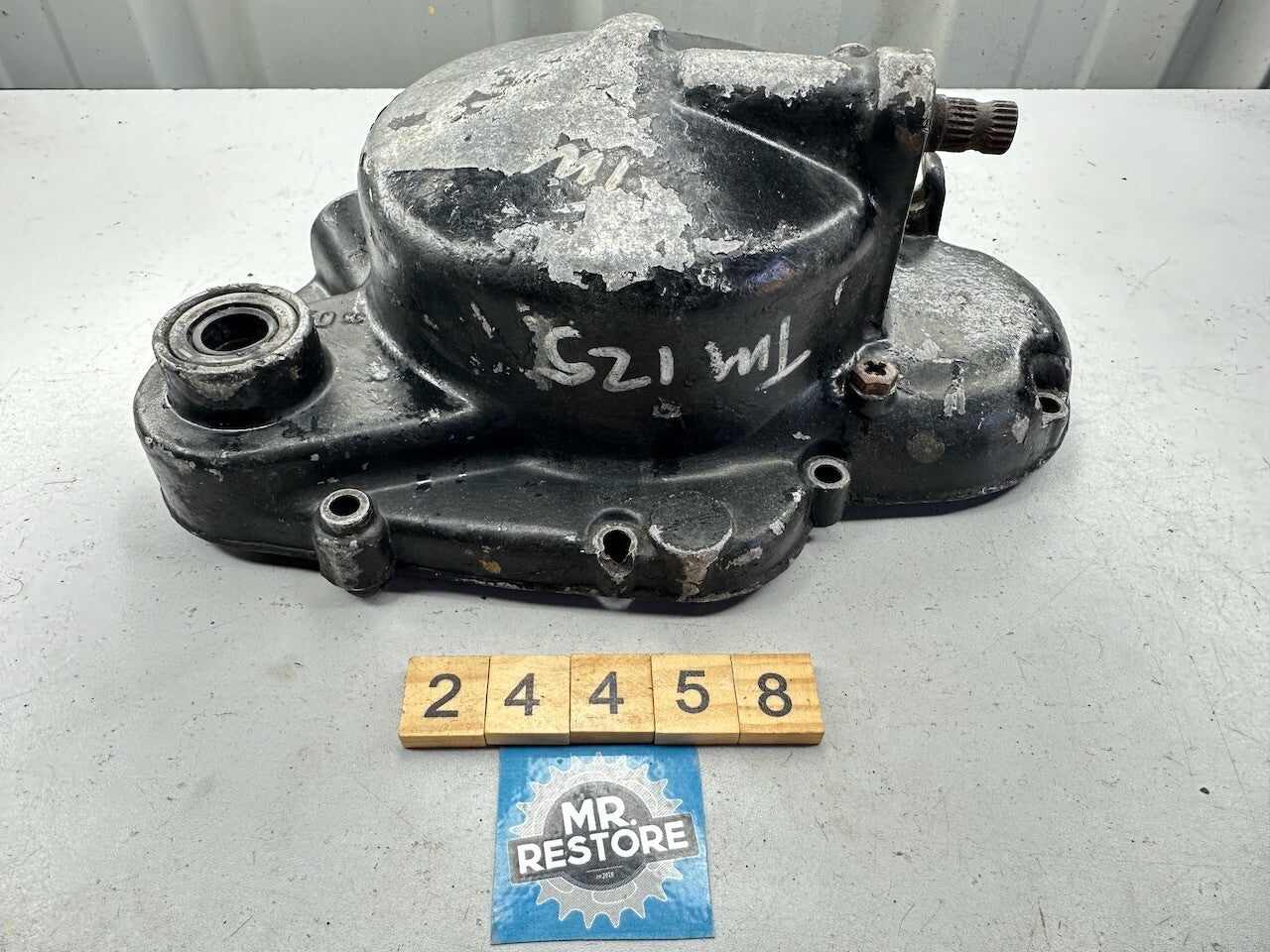 Suzuki TM125 '73-75' Clutch Cover 11341-28301  11341-28301-000