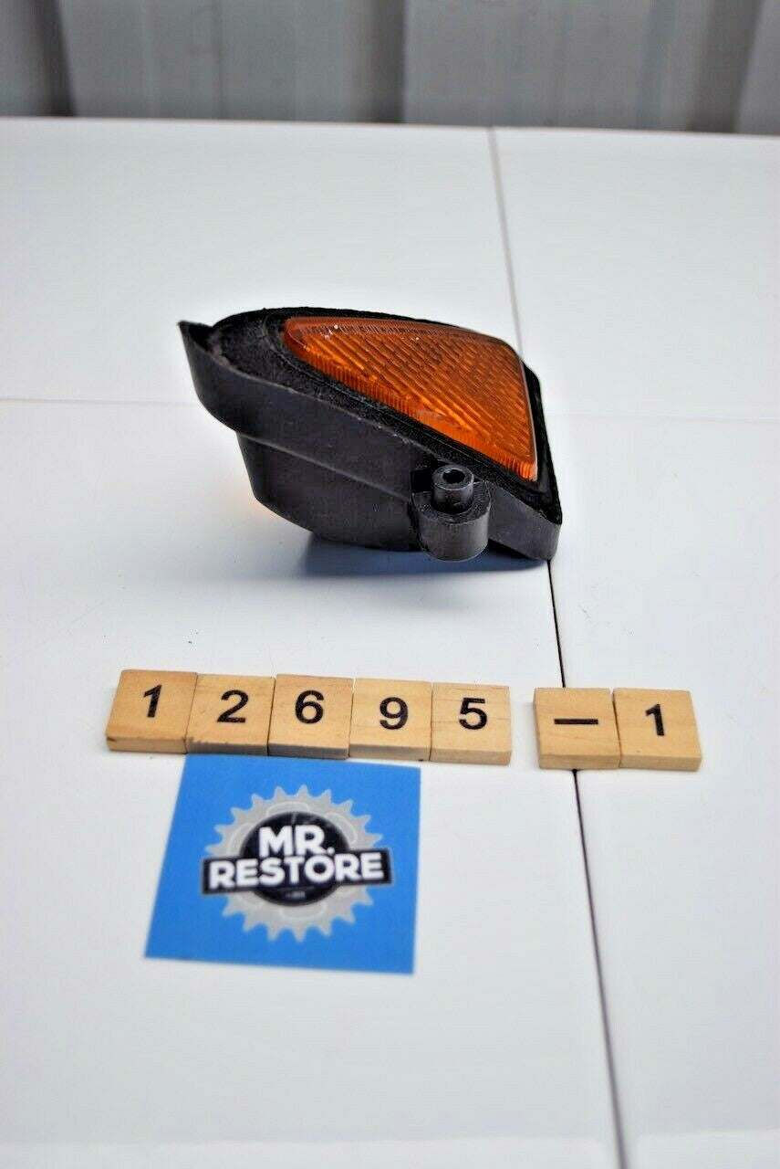 Suzuki RG250 Gamma R/H Front Indicator OEM