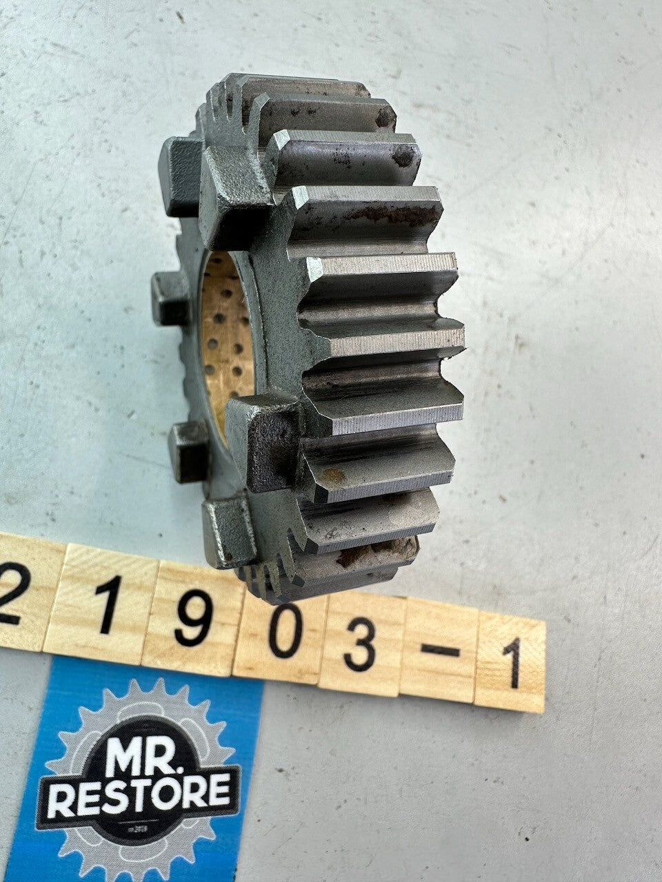 Kawasaki GPZ1100 Z1100 KZ1100 Z1000 KZ1000 Transmission Output Shaft 3rd Gear