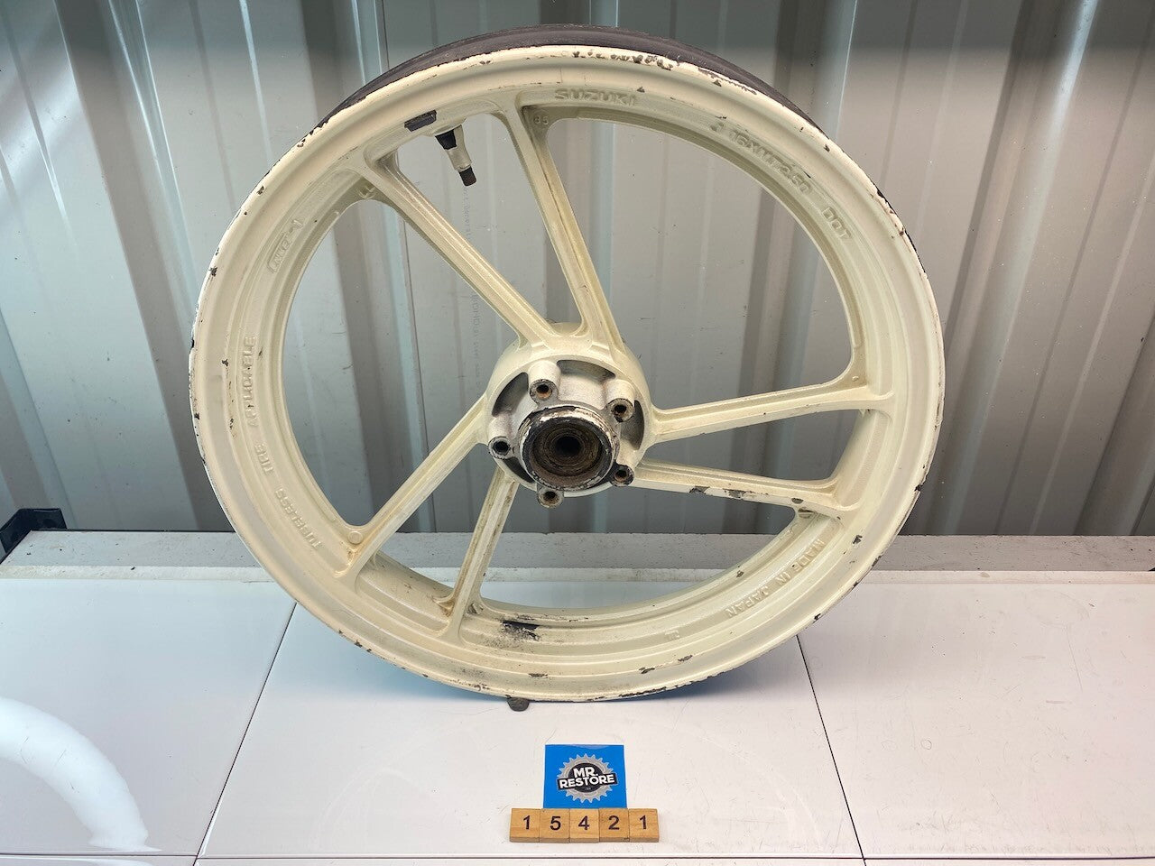 Suzuki RG500 RG400 Gamma GS500 Front Wheel - 54111-20A10