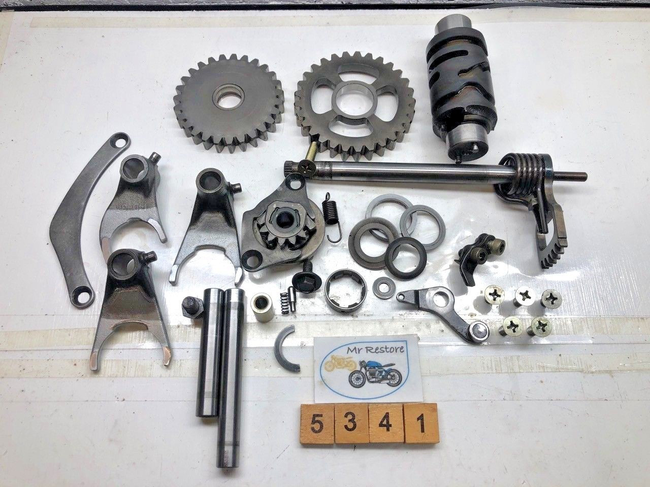 Suzuki DR250 DR350 S Gear Selector components