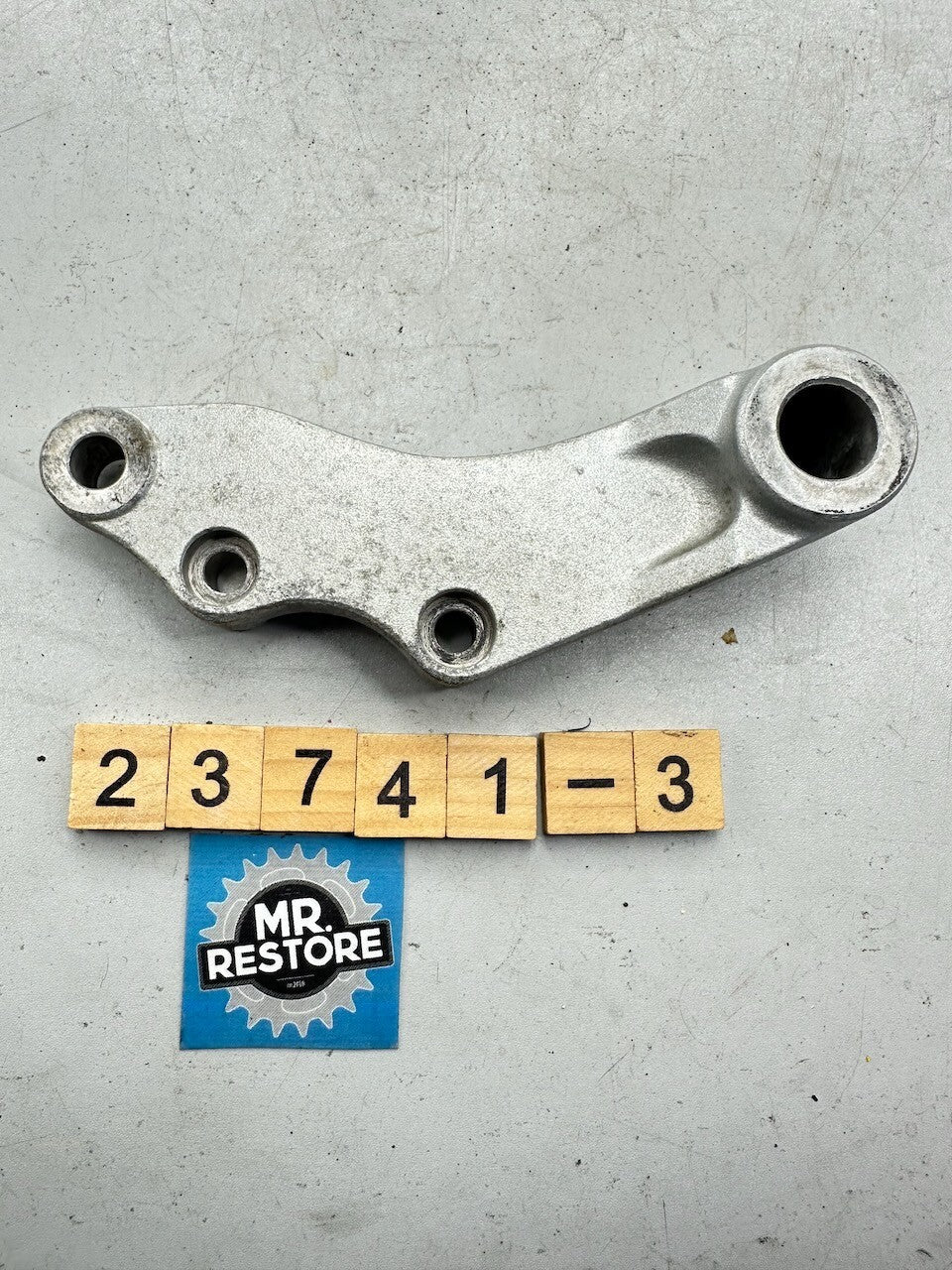 Kawasaki ZZR250 ZX250 GPX250 EX250 '88-07' Rear Brake Calliper Bracket Mount