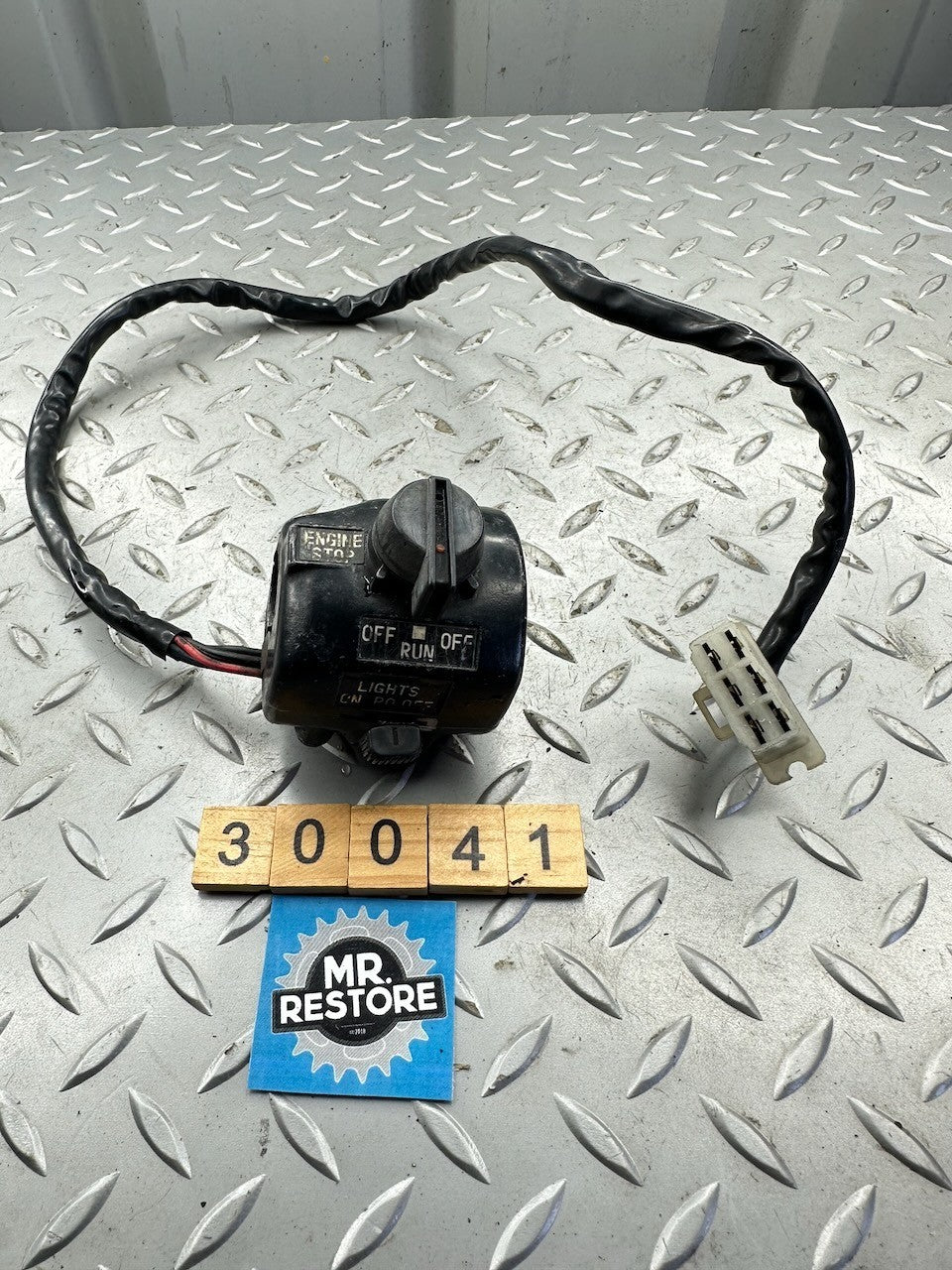 Yamaha RD250LC RD350 LC 1980-82 OEM Left Hand Handlebar Switch Block 4L0-83975
