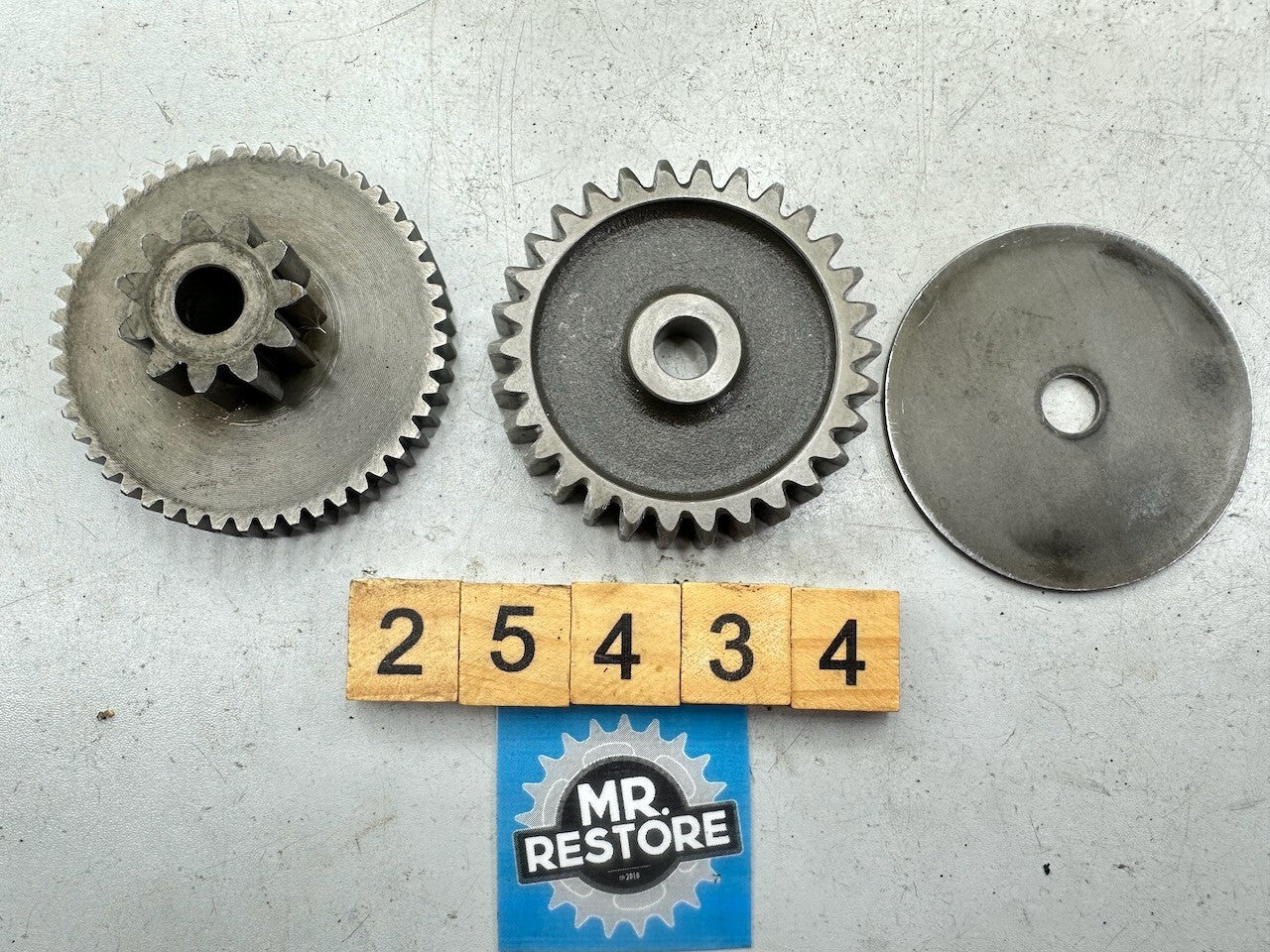 BMW F800S F800ST F800GT F800R F800GS Gear Wheels 11267690437  11267695827