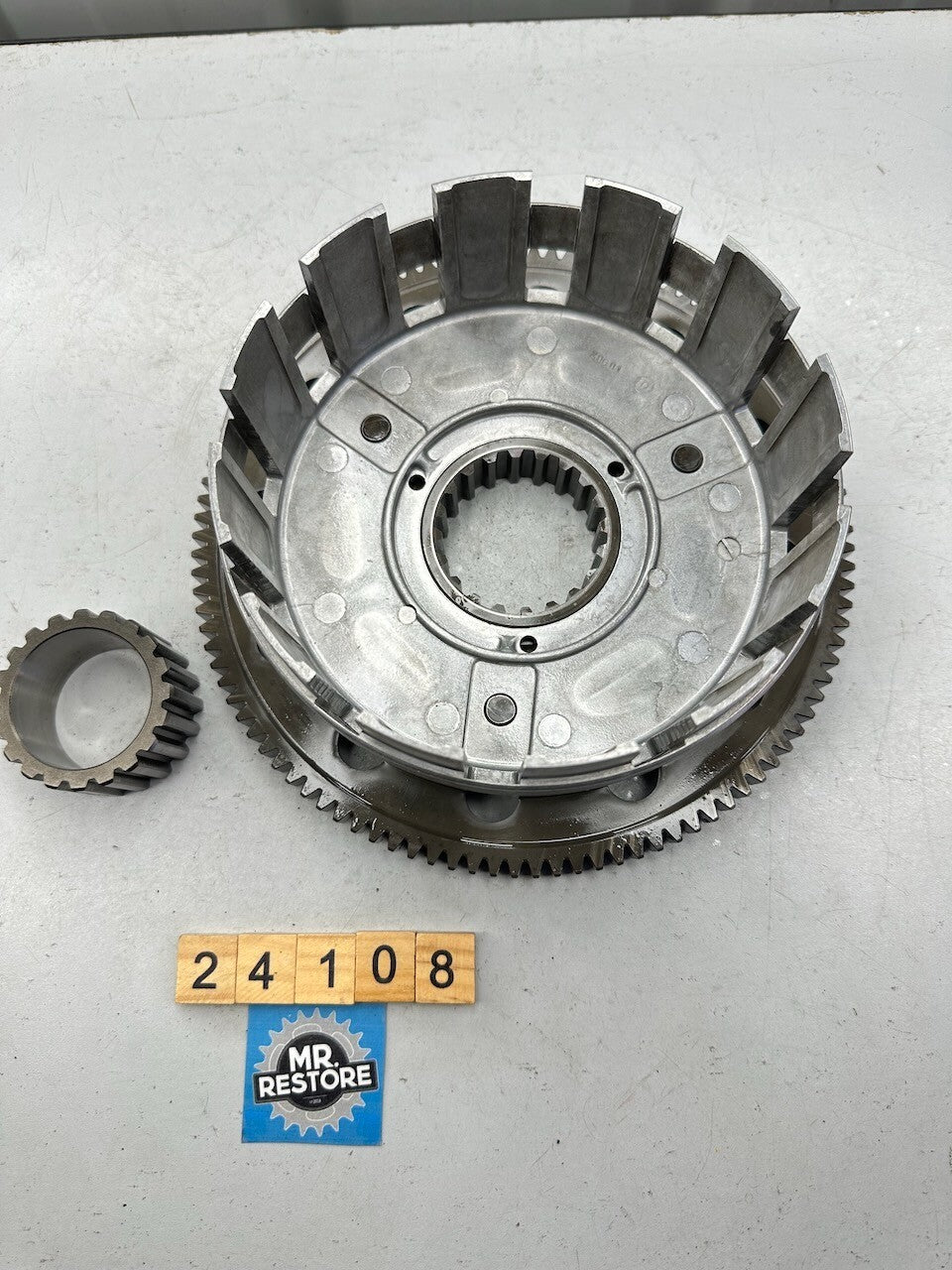 Triumph Daytona Speed Triple Sprint Tiger Trident Trophy - Clutch Basket
