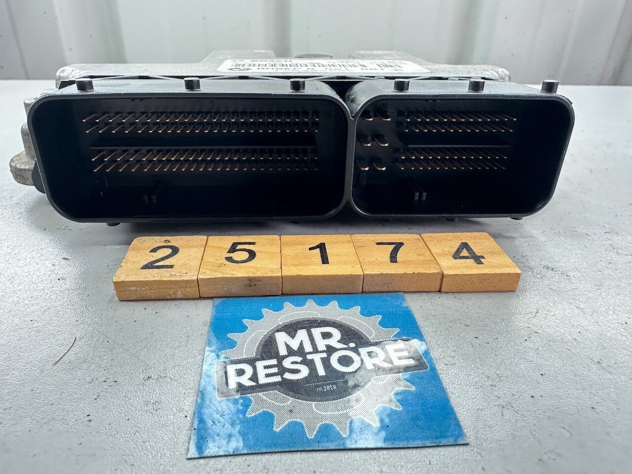 BMW K1300R K1200R K1300S R1200R R1200S CDI Control Unit 13618521661