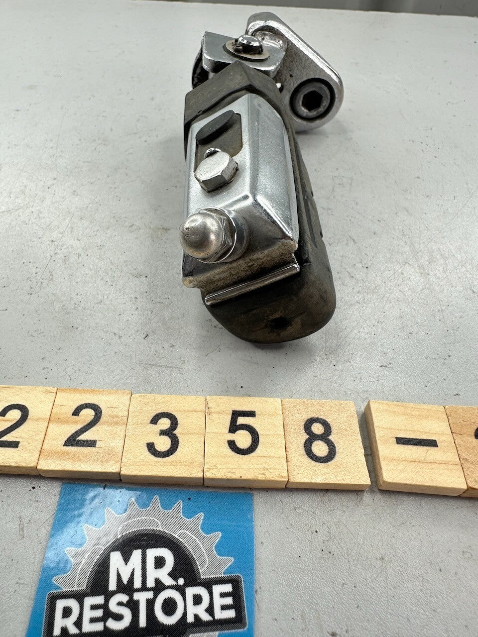 Honda CBX750 Right Foot Rest Peg