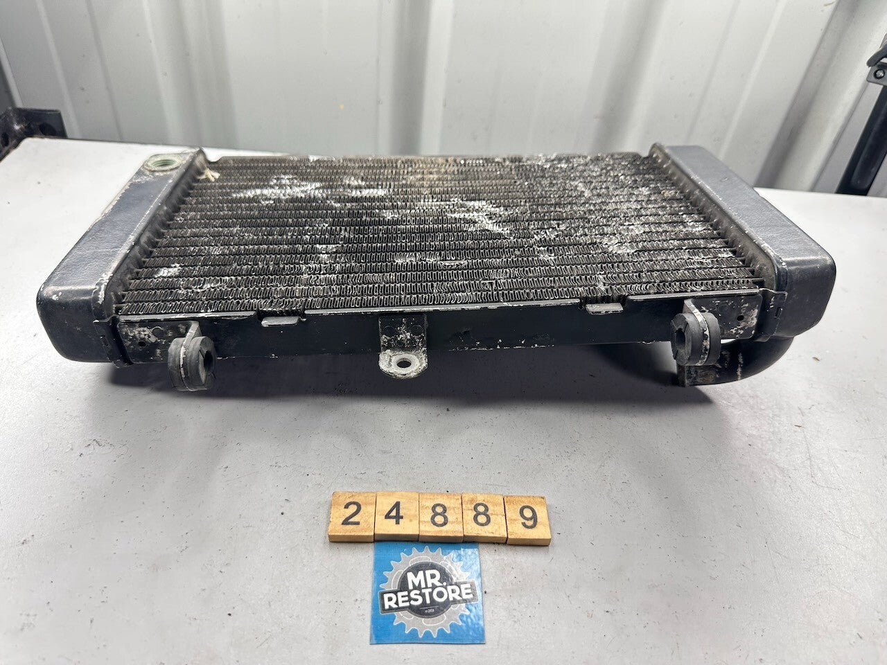 Honda CBR250R MC19 Radiator 19001-KY1-003