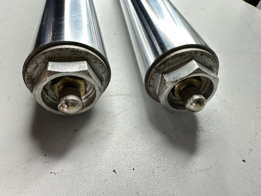 Kawasaki Z1300 KZ1300 '79-81' PaIr of Forks (Very good condition)