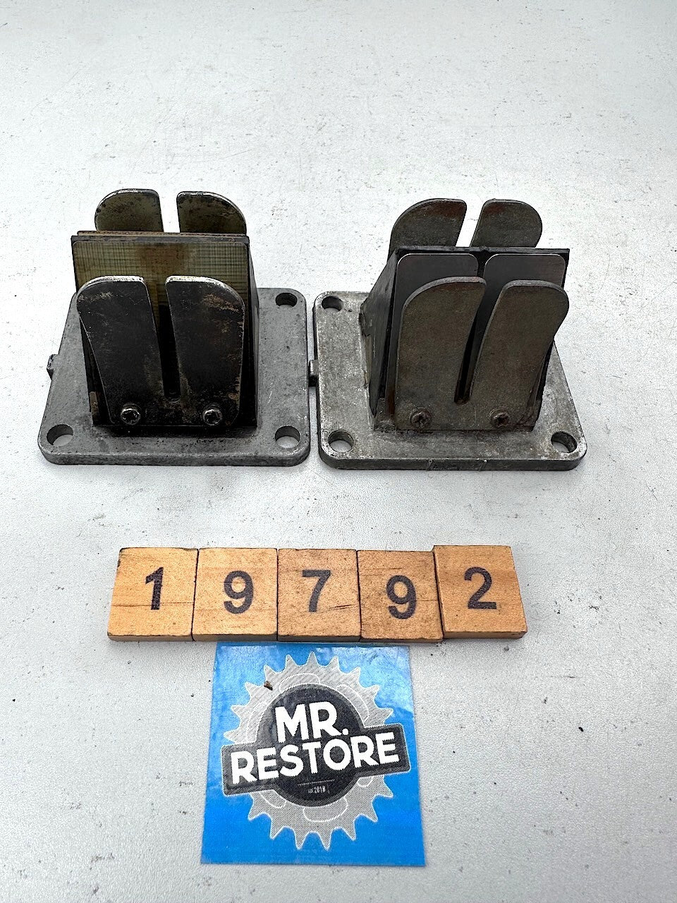 Yamaha RD250LC RD350LC RZ250 RZ350 Pair of Reed Valve Holder Assys.