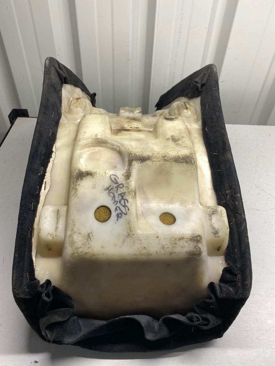 Kawasaki GPZ250R EX250 Ninja Seat 1986 1987 53001-1462 - Suede covered 