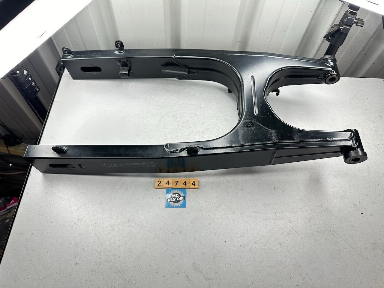 BMW G650GS 2010-16 Swingarm, Bushes & Caps 33178526951