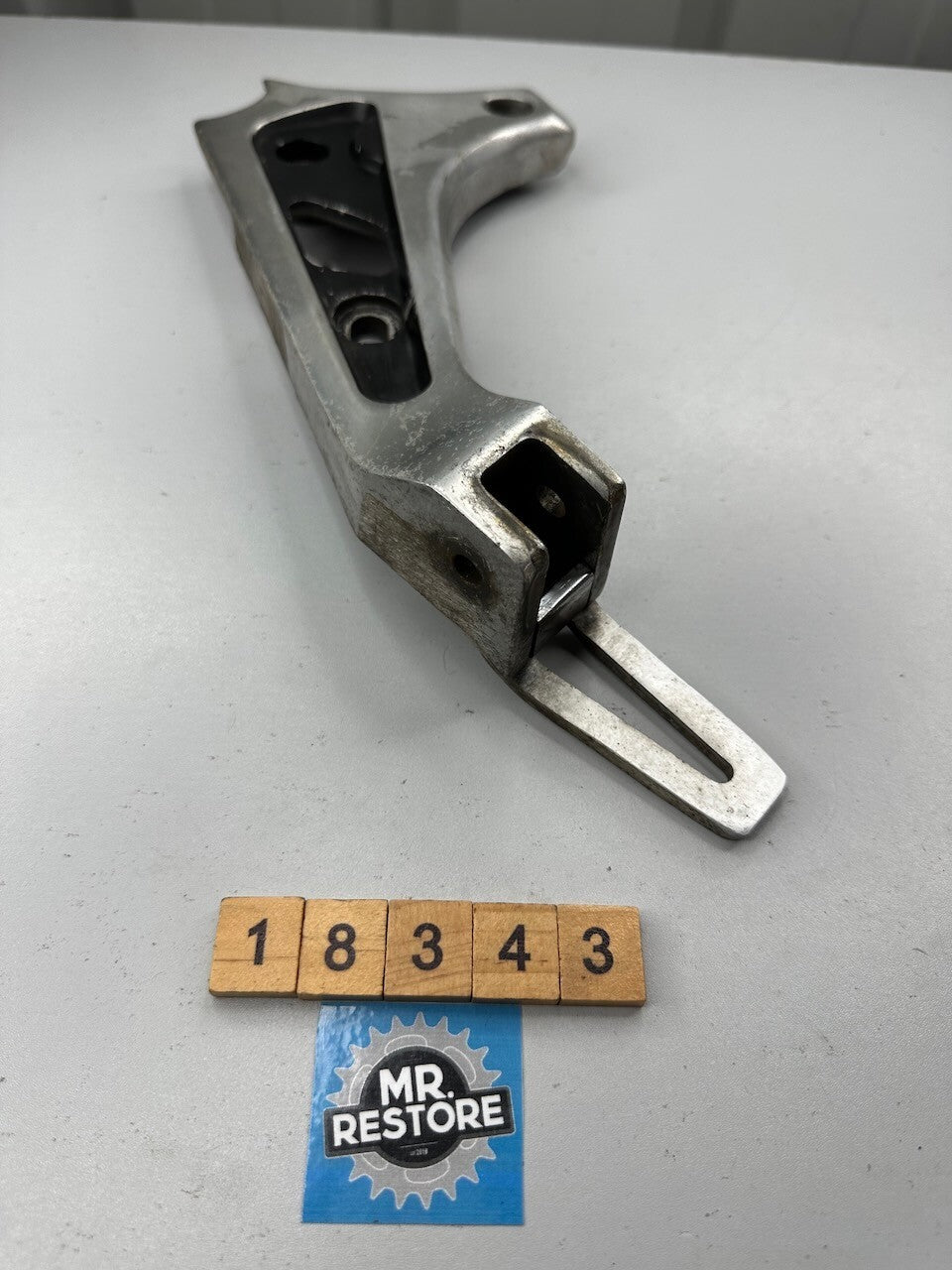 Suzuki GR650 1983-84 L/H Pillion Foot Rest Muffler Bracket 43821-15500