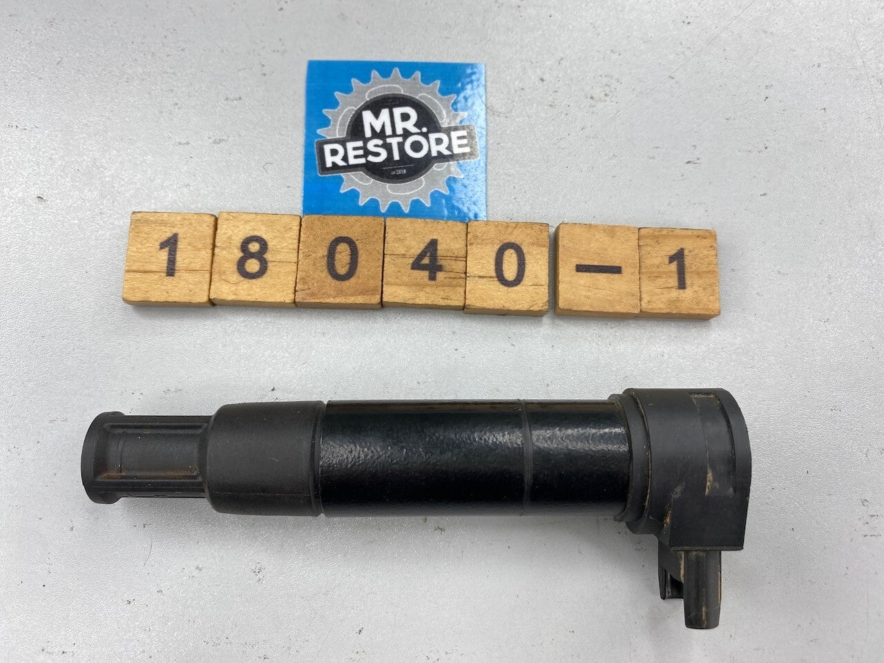 BMW R1200GS Spark Plug Shaft 12137715847