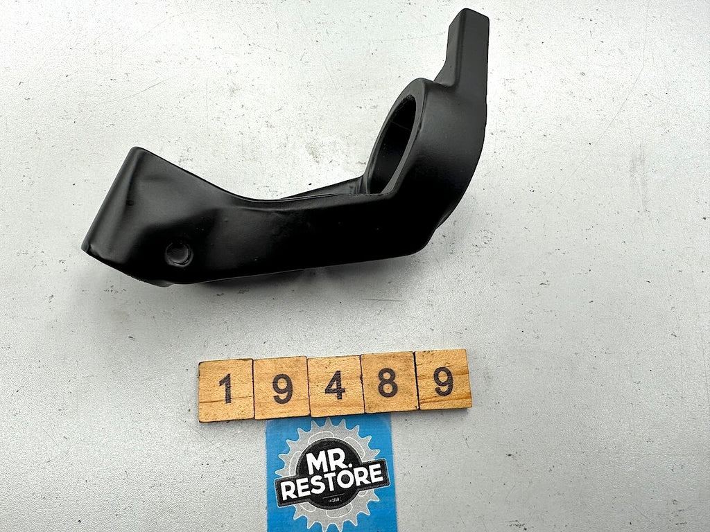 Kawasaki GT550 GT750 R/H OEM Handlebar Holder - Repainted 46012-1029