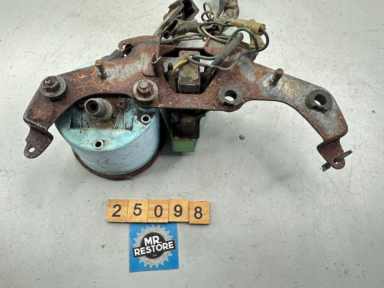 Honda CX500 Tachometer, Fuel Gauge & Mount Bracket