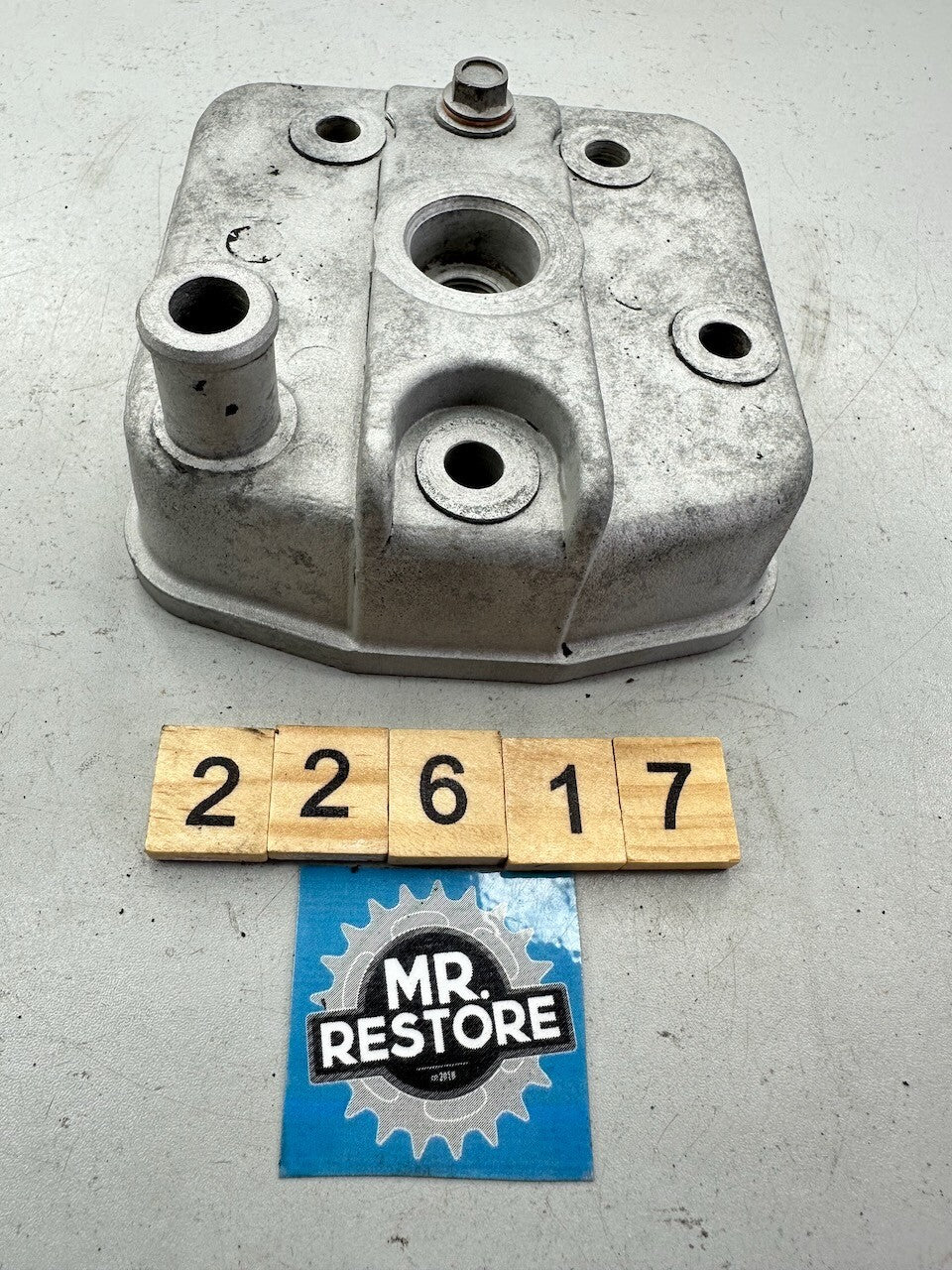 Yamaha YZ125H 1981 OEM Cylinder Head (4V2) 4V2-11111-00
