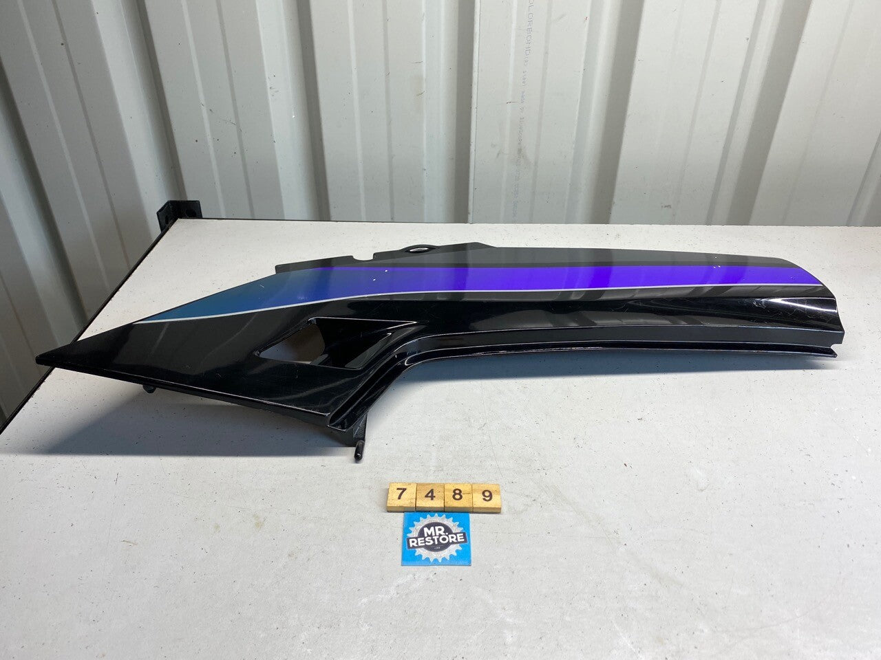Kawasaki  EX250 GPX250 RH Panel 36001-1365 Black