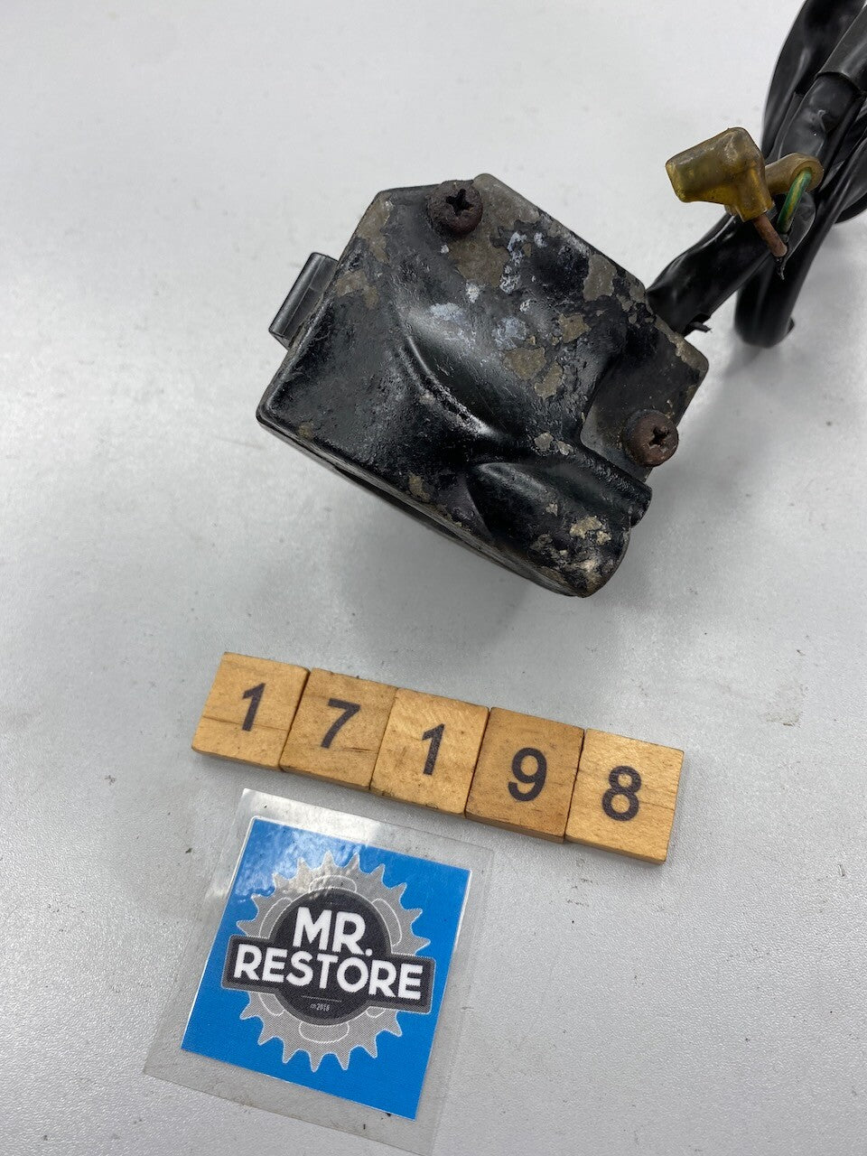 Yamaha RZ350 R RZ250 FN R/H Handlebar Switch