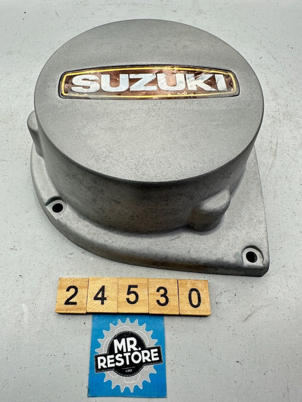 Suzuki GT380 Magneto Stator Generator Cover 11351-33601