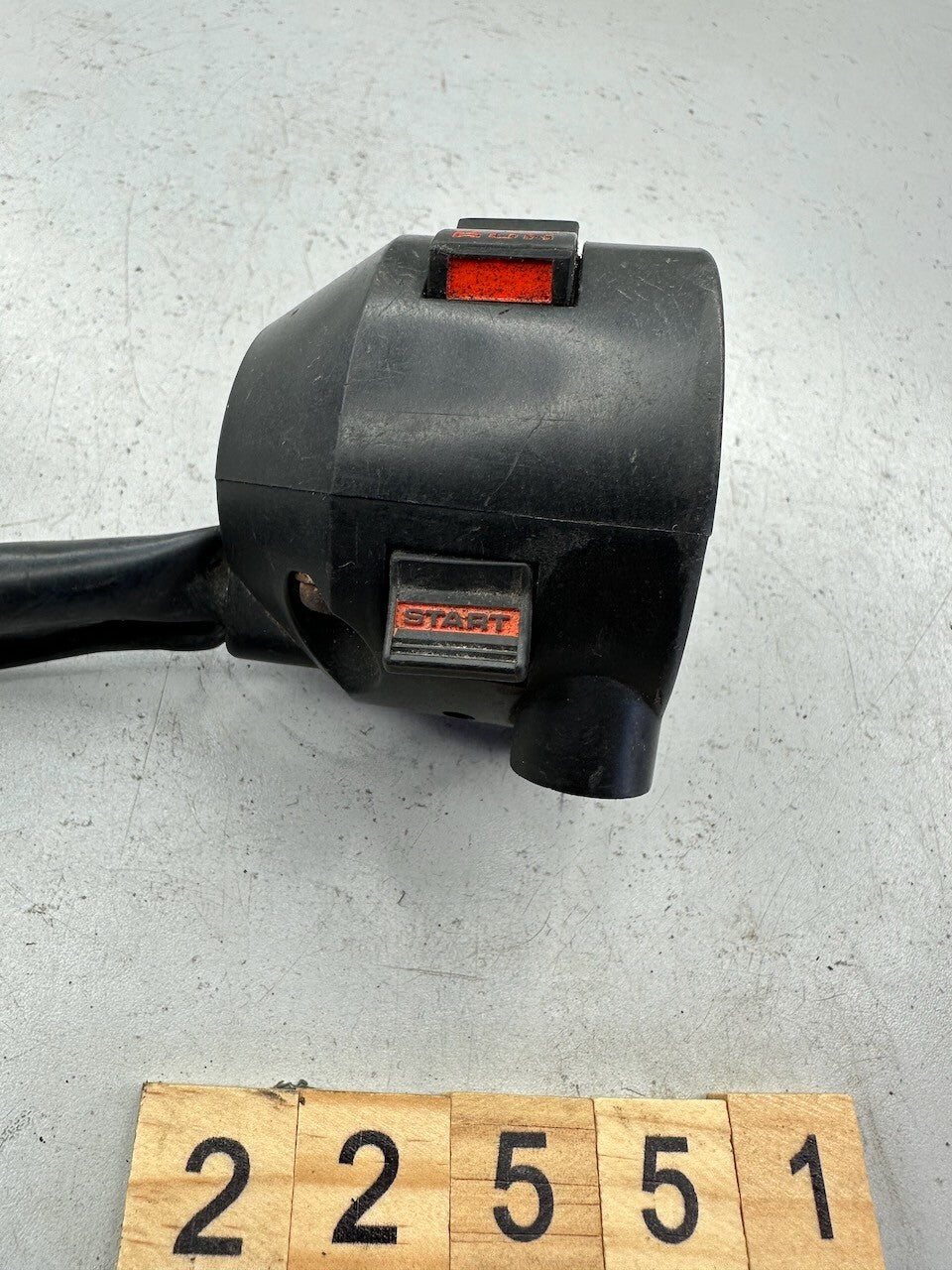 Honda VF750 VF700 Right Handlebar Switch