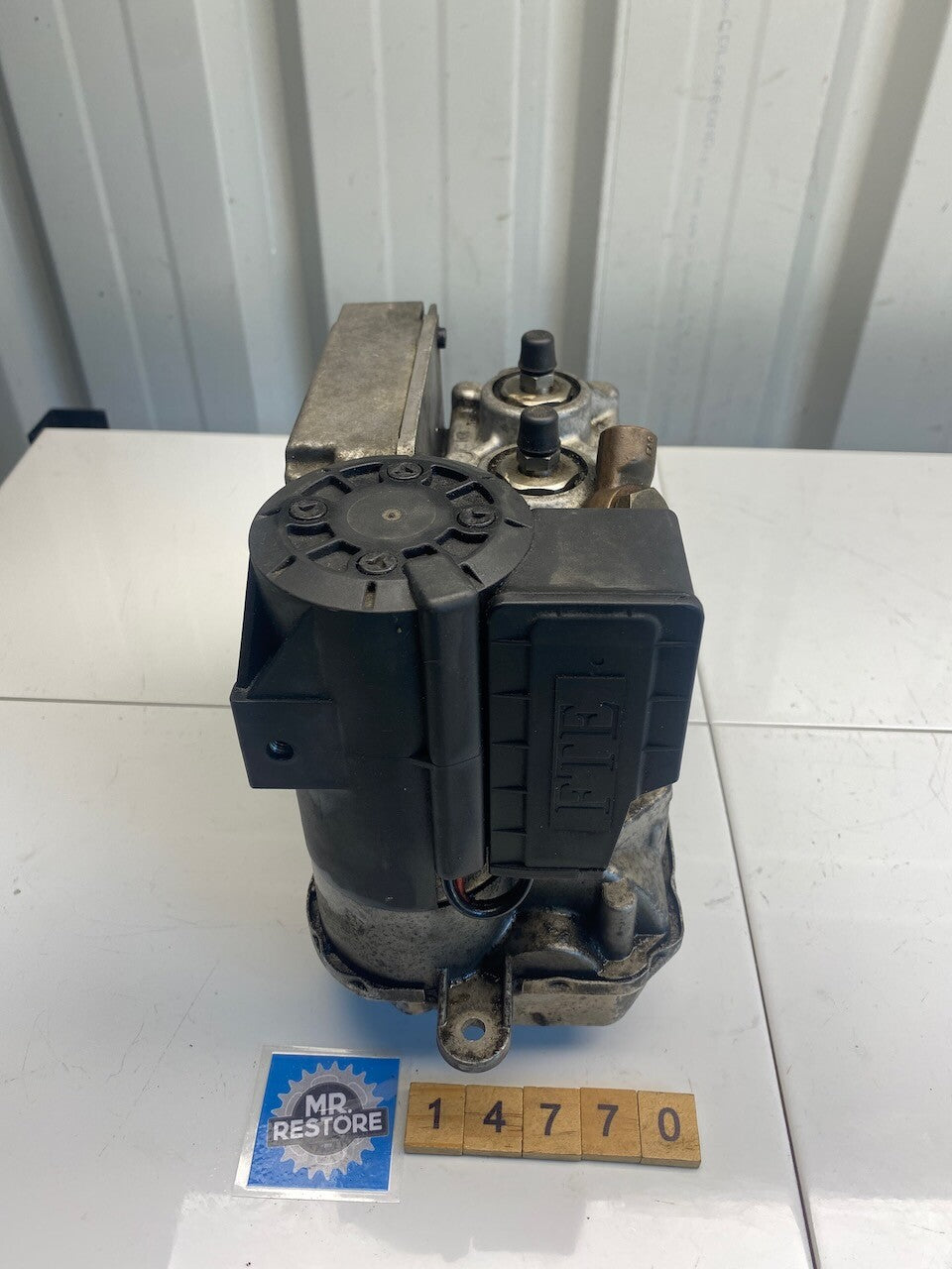 BMW R1100S ABS Hydraulic Pump Modulator 1998-2005 R2S