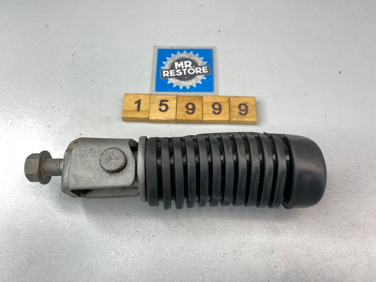 Honda CB250RS R/H Foot Rest 50630471000