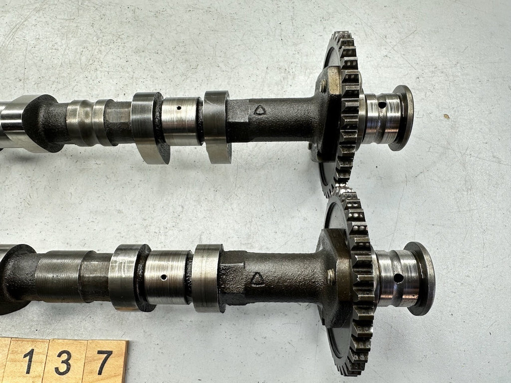 Triumph Daytona Speed Triple Sprint Trident Trophy - Pair of Intake Exhaust Cams
