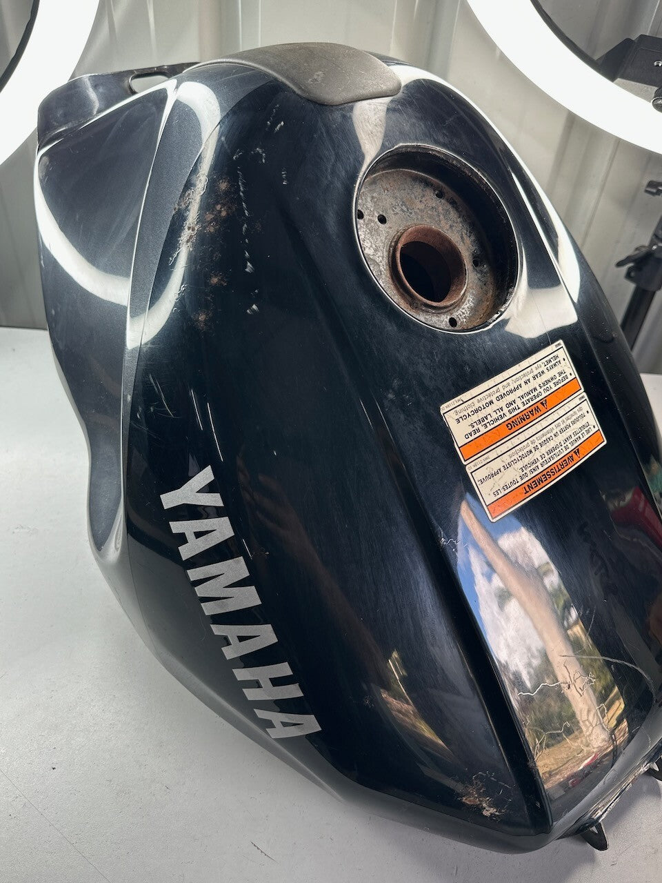 Yamaha FZR1000 EXUP 1990 to 1995 Fuel Tank & Mount