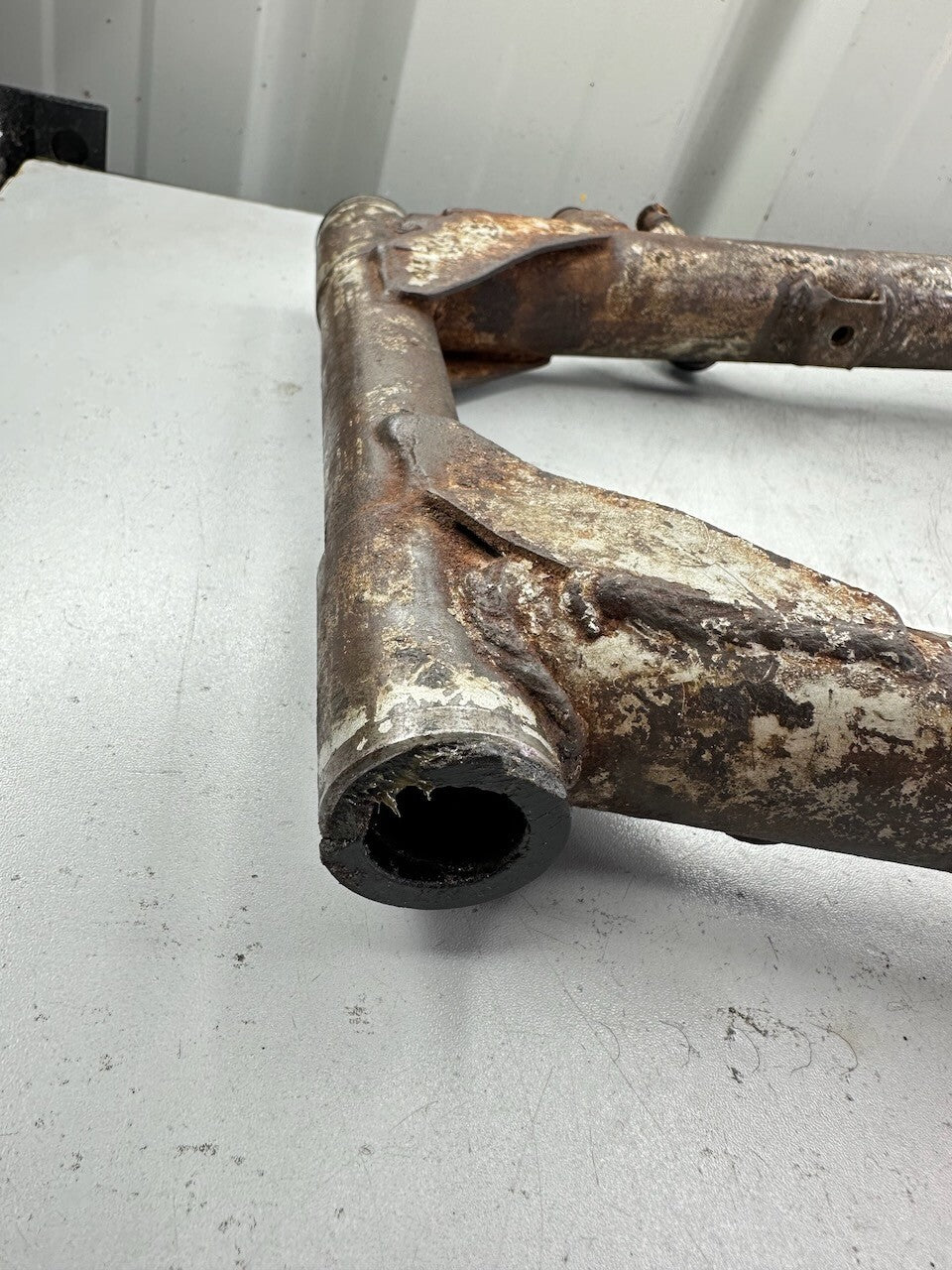 Yamaha TY250 1974 & 1977 Swingarm 493-22110-02-35