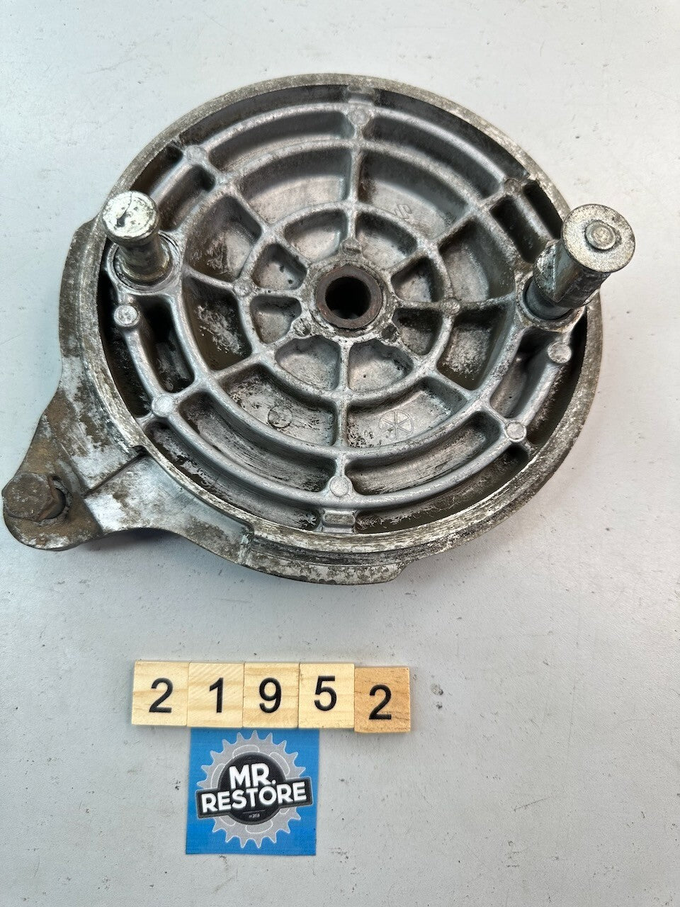 Suzuki GSX400 GSX250 GS450 GS425 GS400 Rear Brake Shoe Plate 64210-44060