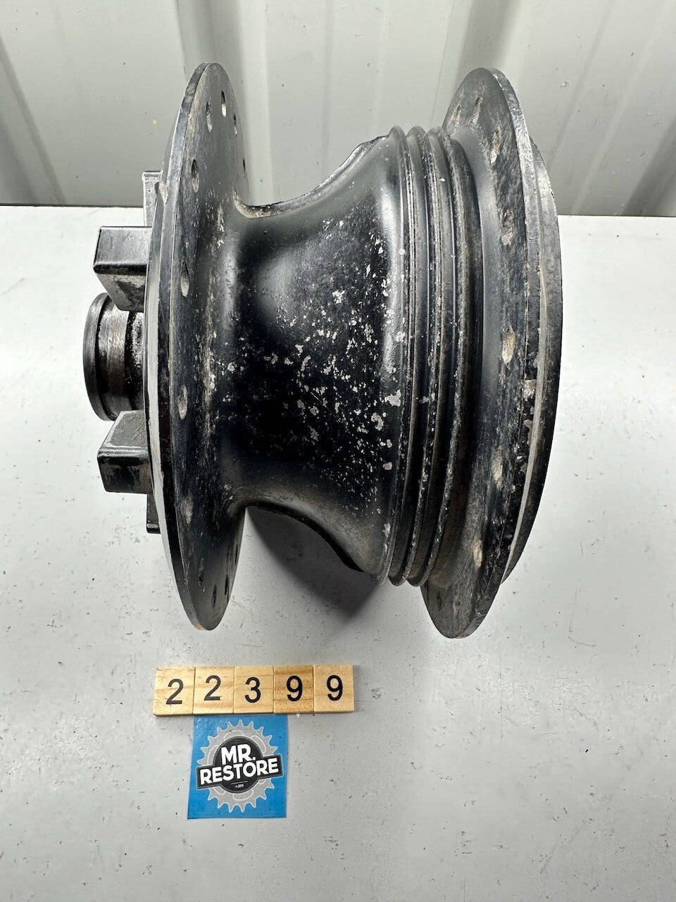 Yamaha XT500 1976-89 DT400 E D OEM Rear Wheel Hub 1E6-25311-00-98