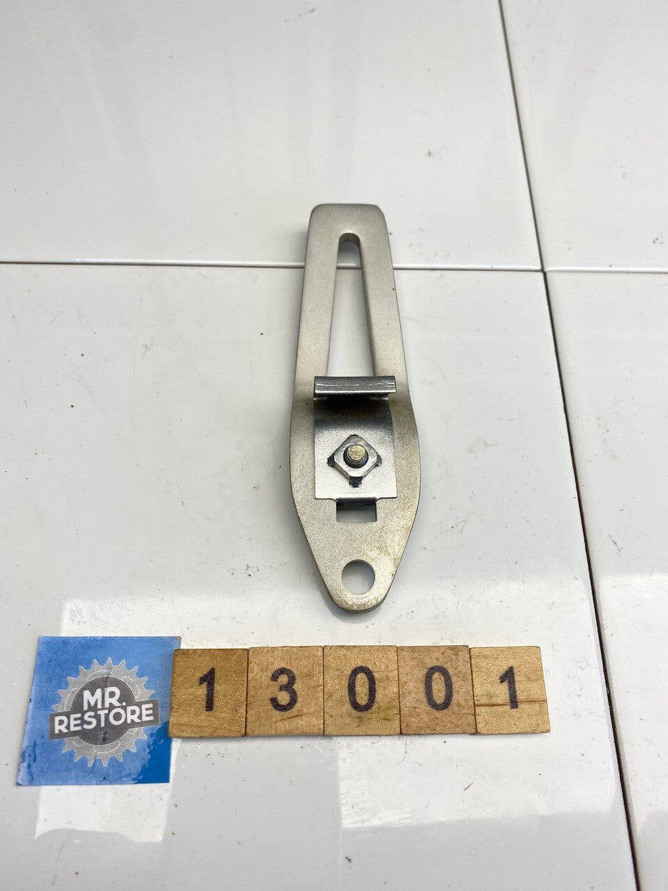 Suzuki GR650 Tempter Foot Guide Plate 43671-15500
