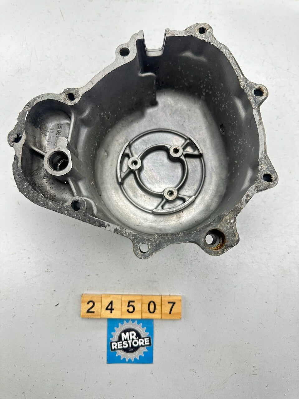Suzuki SB200 1979 GT200 X5 Magneto Stator Generator Cover 11351-10200