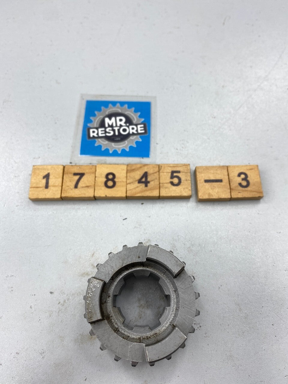 Yamaha SR500 SR400 XT500 TT500 Transmission 3rd Pinion Gear 583-17131-02