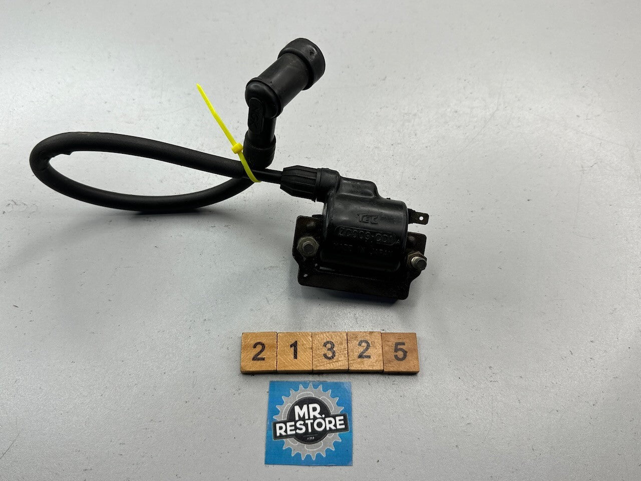Kawasaki GPZ305 EX305 GPZ250 Belt ER250 Z250 KZ1000 Z1000 L/H Ignition Coil