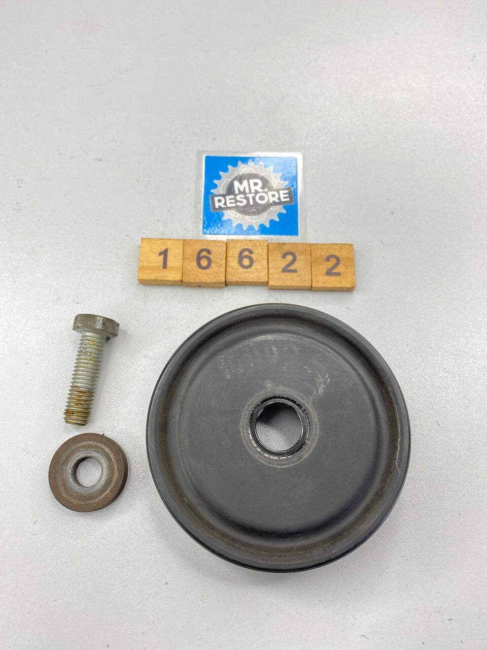 BMW R1150GS R1100GS R850GS R1100S R1150R R1200C Alternator Pulley & Bolt
